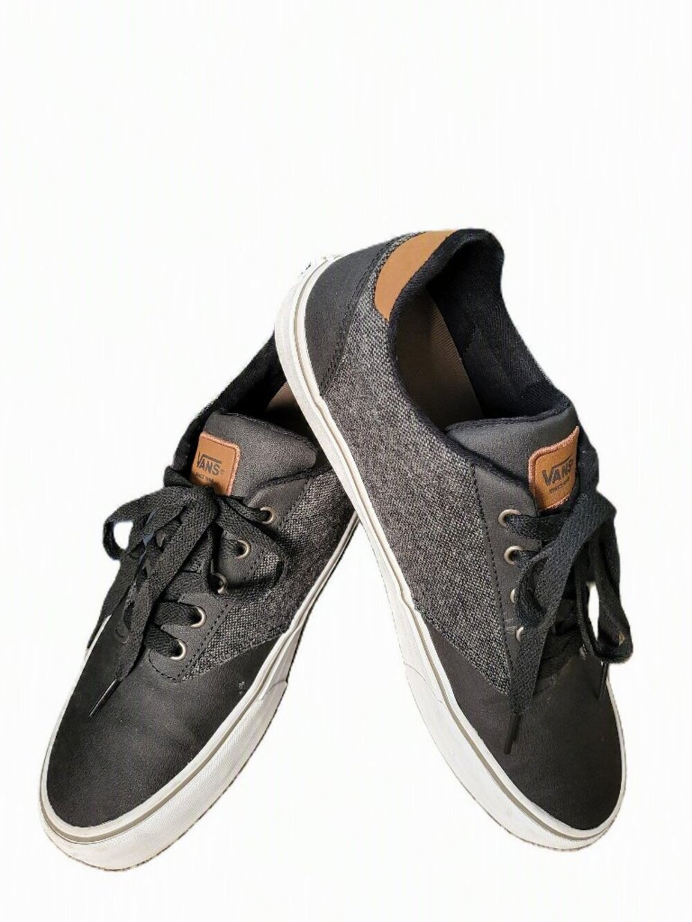 Vans Atwood Men's Size 11 Gray Black Low Top Skate Sneakers Canvas Casual